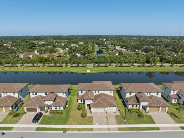 4372 SW 122nd Terrace, Davie, FL 33330