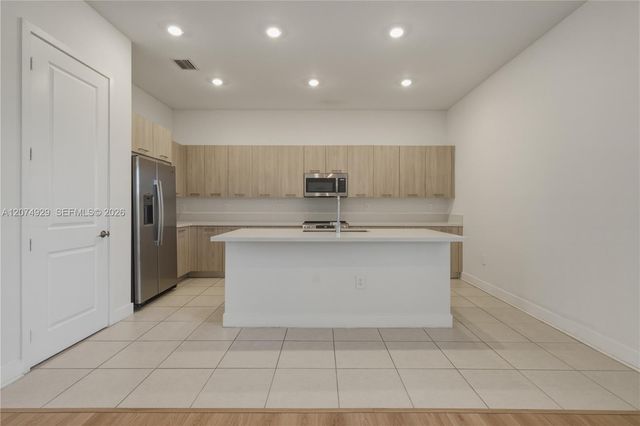 4372 SW 122nd Terrace, Davie, FL 33330