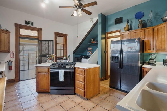 701 Roma Avenue NW, Albuquerque, NM 87102