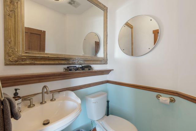 701 Roma Avenue NW, Albuquerque, NM 87102