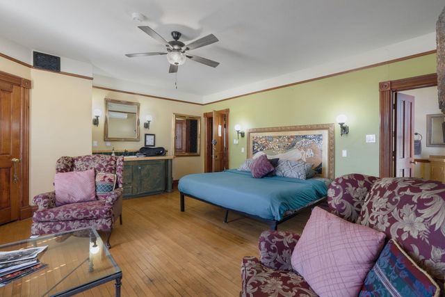 701 Roma Avenue NW, Albuquerque, NM 87102