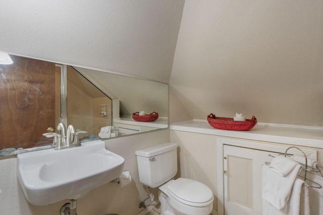 701 Roma Avenue NW, Albuquerque, NM 87102