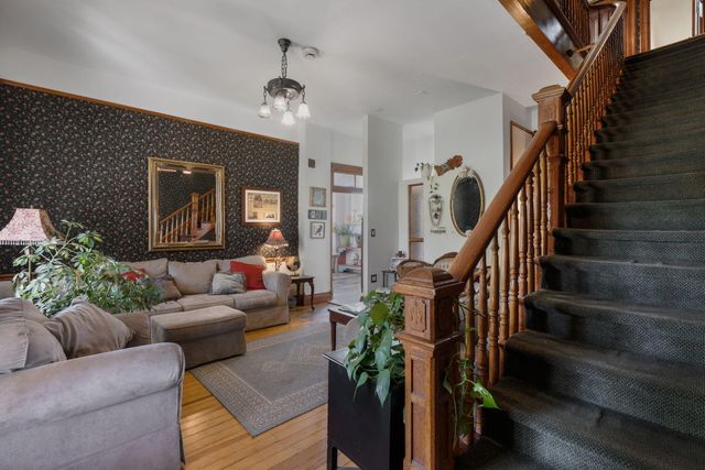 701 Roma Avenue NW, Albuquerque, NM 87102