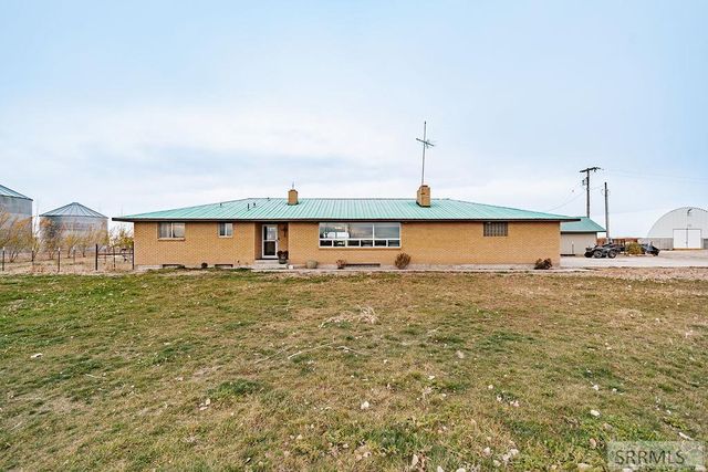 5566 W 49th N, Idaho Falls, ID 83202