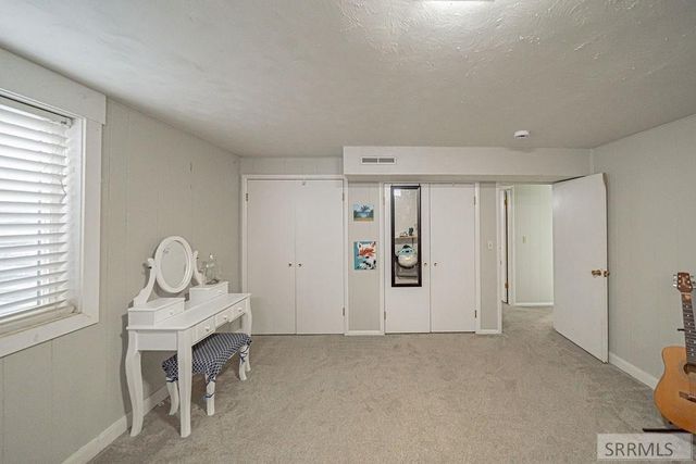 5566 W 49th N, Idaho Falls, ID 83202