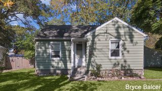 1650 Bush Avenue, Muskegon, MI 49442