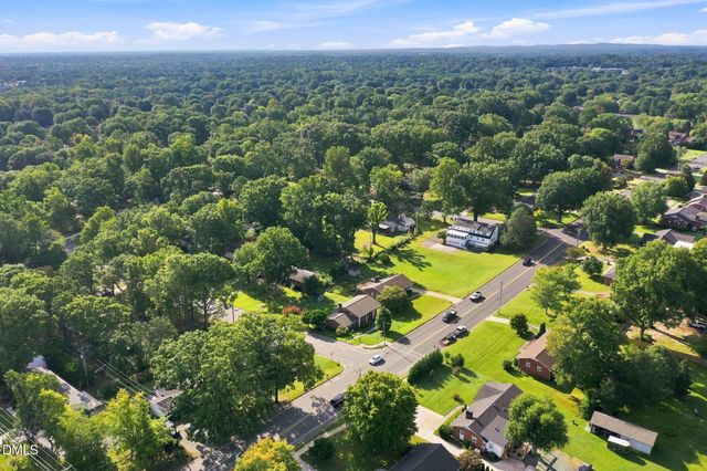 1119 Briarcliff Road, Burlington, NC 27215