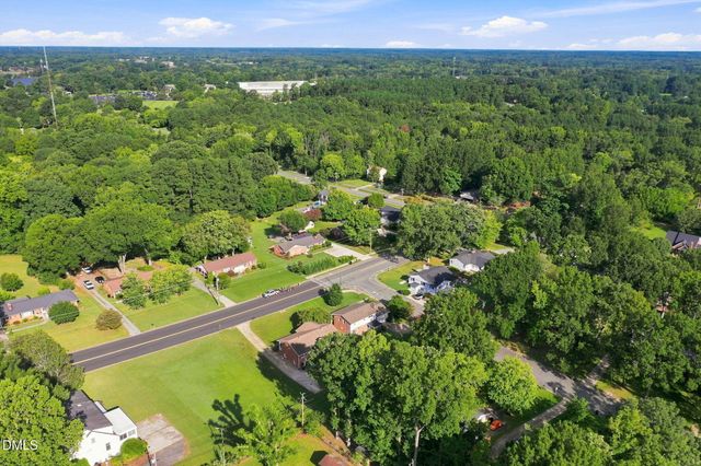 1119 Briarcliff Road, Burlington, NC 27215