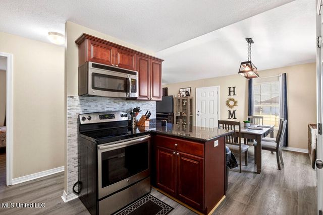 13337 Willow Oak Circle, Gulfport, MS 39503