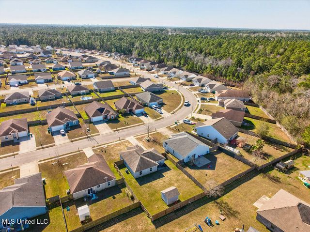 13337 Willow Oak Circle, Gulfport, MS 39503