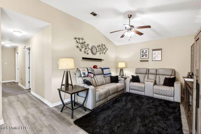 13337 Willow Oak Circle, Gulfport, MS 39503