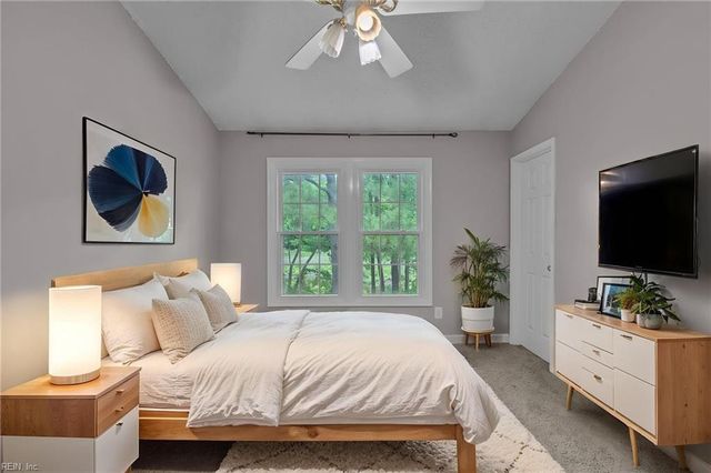 406 Derby RN, Yorktown, VA 23693
