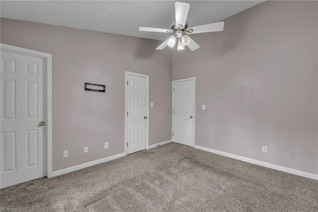 406 Derby RN, Yorktown, VA 23693