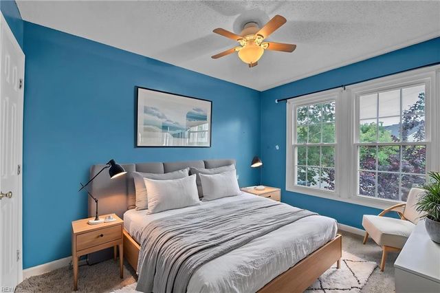 406 Derby RN, Yorktown, VA 23693