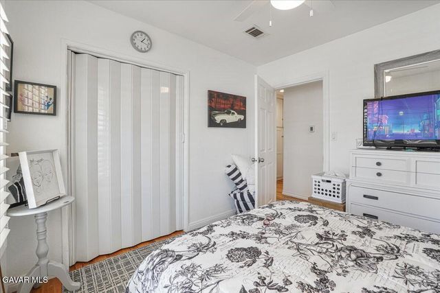 16038 Devonshire Street, Granada Hills, CA 91344