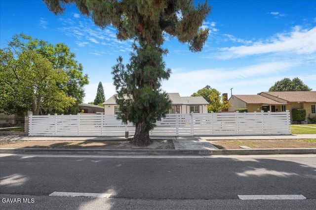 16038 Devonshire Street, Granada Hills, CA 91344