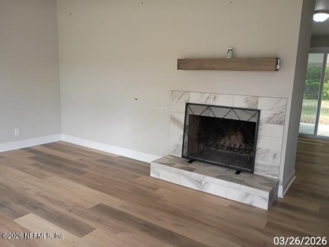 203 RENNE Drive N, Jacksonville, FL 32218