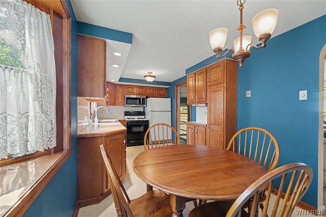 240 Blackstone Boulevard, Tonawanda, NY 14150