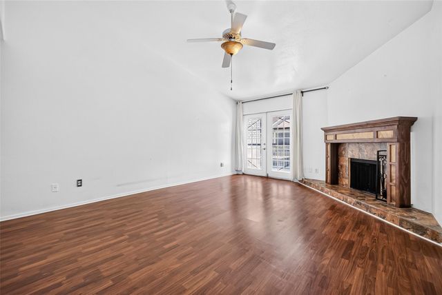 9707 Richmond Avenue 44, Houston, TX 77042