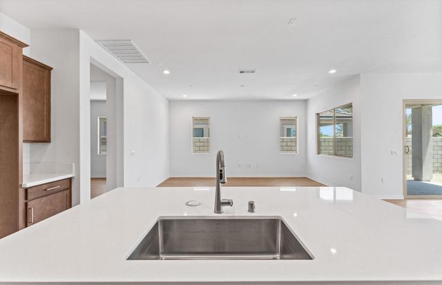 80 705 San Clemente Drive, Indio, CA 92203