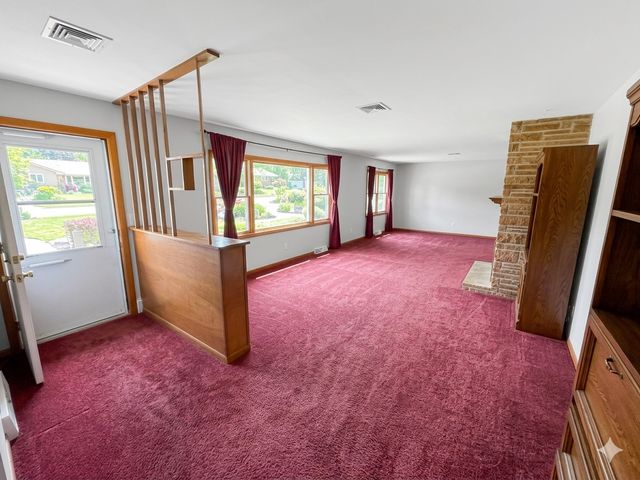 36412 N Tamarack Drive, Ingleside, IL 60041
