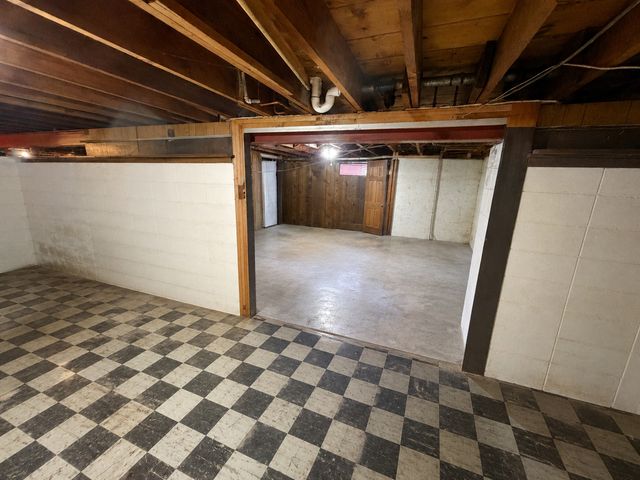 36412 N Tamarack Drive, Ingleside, IL 60041