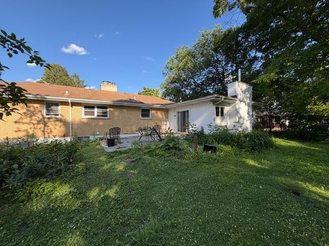 36412 N Tamarack Drive, Ingleside, IL 60041