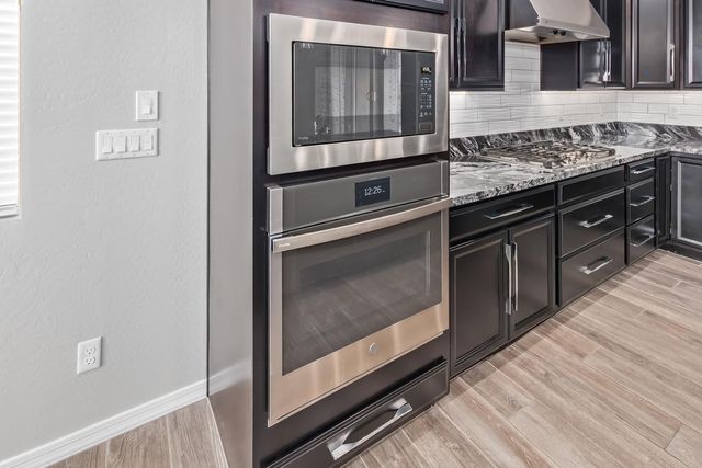 1667 S Wallrade Lane, Gilbert, AZ 85295