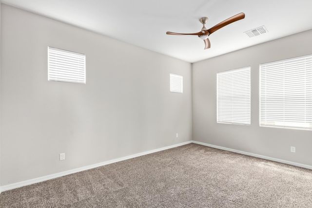 1667 S Wallrade Lane, Gilbert, AZ 85295