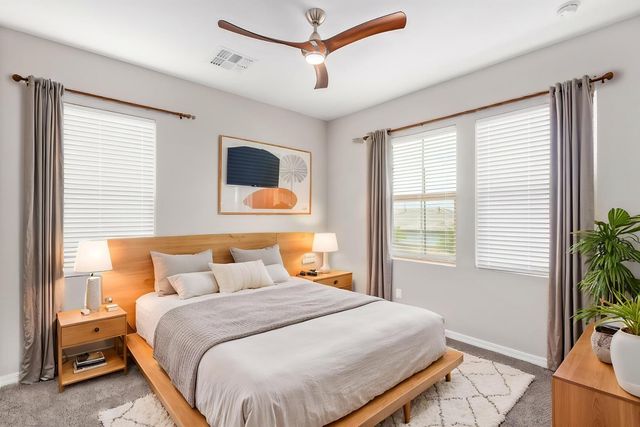 1667 S Wallrade Lane, Gilbert, AZ 85295