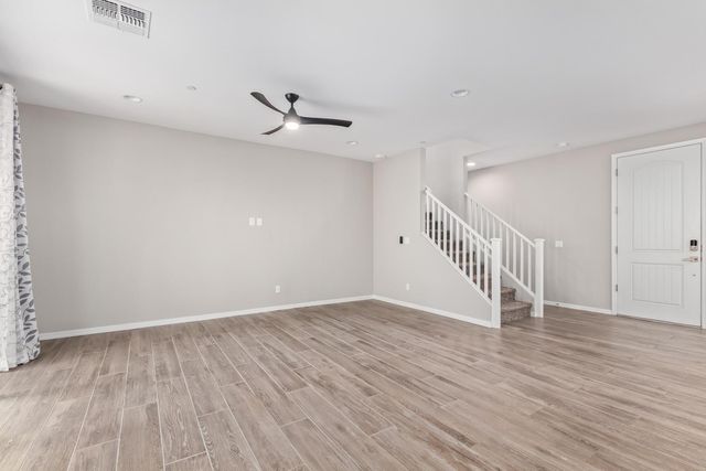 1667 S Wallrade Lane, Gilbert, AZ 85295