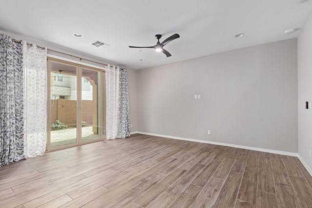 1667 S Wallrade Lane, Gilbert, AZ 85295