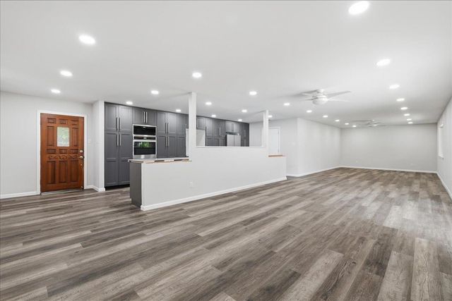4607 Hixon Cir, Carmichael, CA 95608