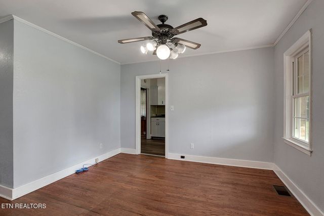 522 Court St, Wartburg, TN 37887