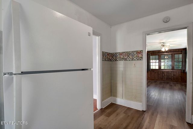 522 Court St, Wartburg, TN 37887