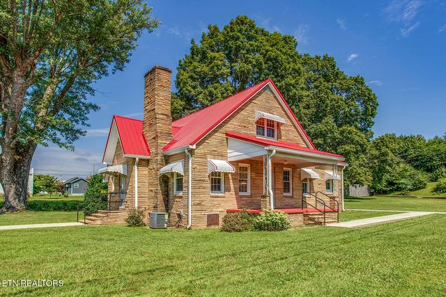 522 Court St, Wartburg, TN 37887