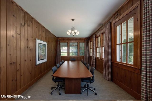 522 Court St, Wartburg, TN 37887