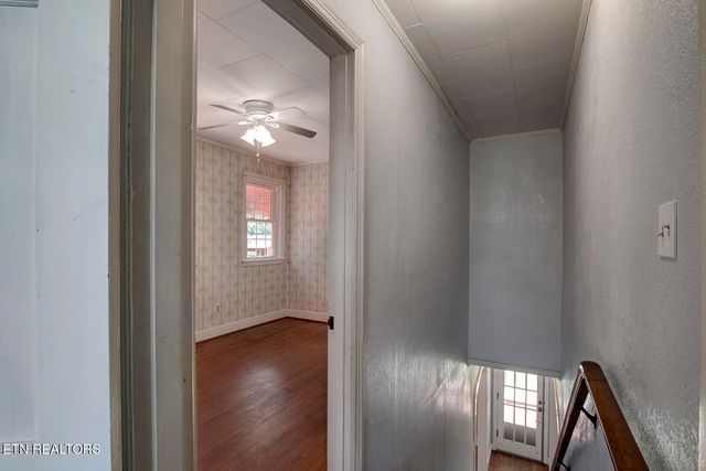 522 Court St, Wartburg, TN 37887