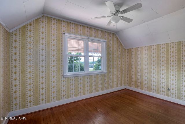 522 Court St, Wartburg, TN 37887