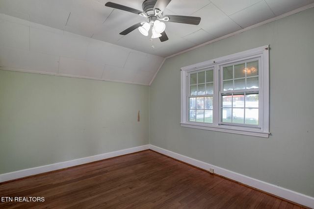 522 Court St, Wartburg, TN 37887