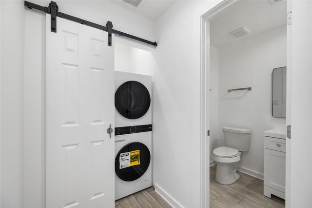 6004 Bois D Arc Street A, Houston, TX 77087