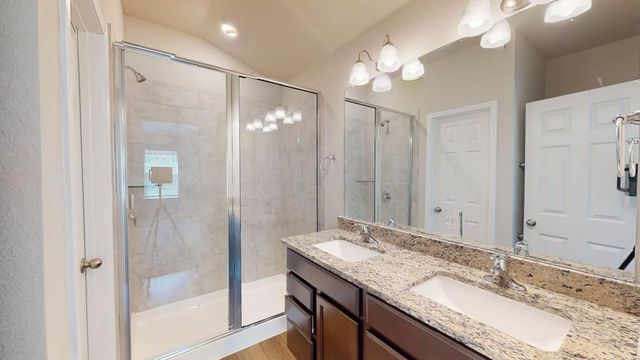 409 Creekfall RD, Burnet, TX 78611