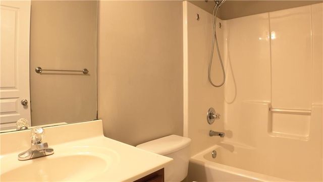 3440 Kentwater Drive, Buford, GA 30519