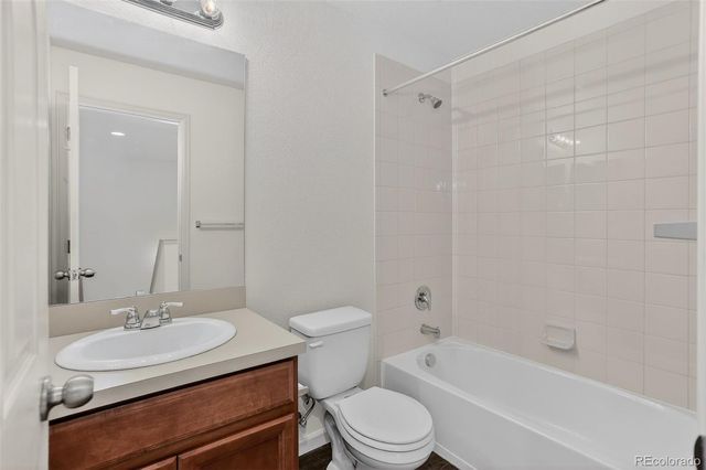 22800 E Briarwood Place, Aurora, CO 80016