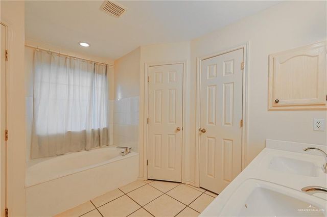 1309 Ambrosia Drive, Weslaco, TX 78596