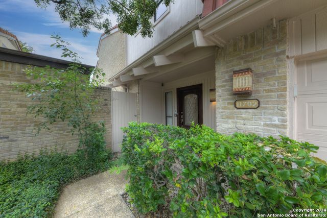 11702 Pepper Tree, San Antonio, TX 78230