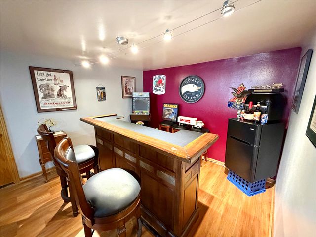 507 12th Avenue, Grinnell, IA 50112