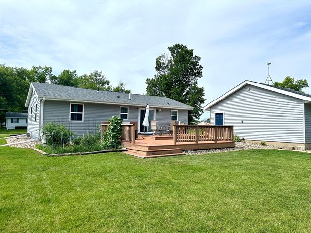 507 12th Avenue, Grinnell, IA 50112