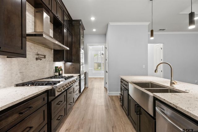 7923 Crooked Trail, Tyler, TX 75703