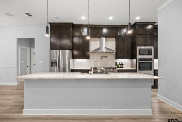 7923 Crooked Trail, Tyler, TX 75703